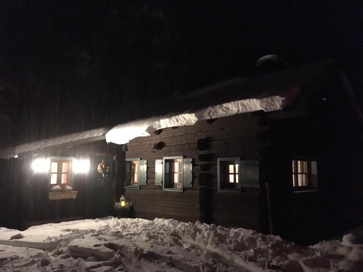 Knusperhauschen Sonnegg Villa ฟลาคเฮา ภายนอก รูปภาพ