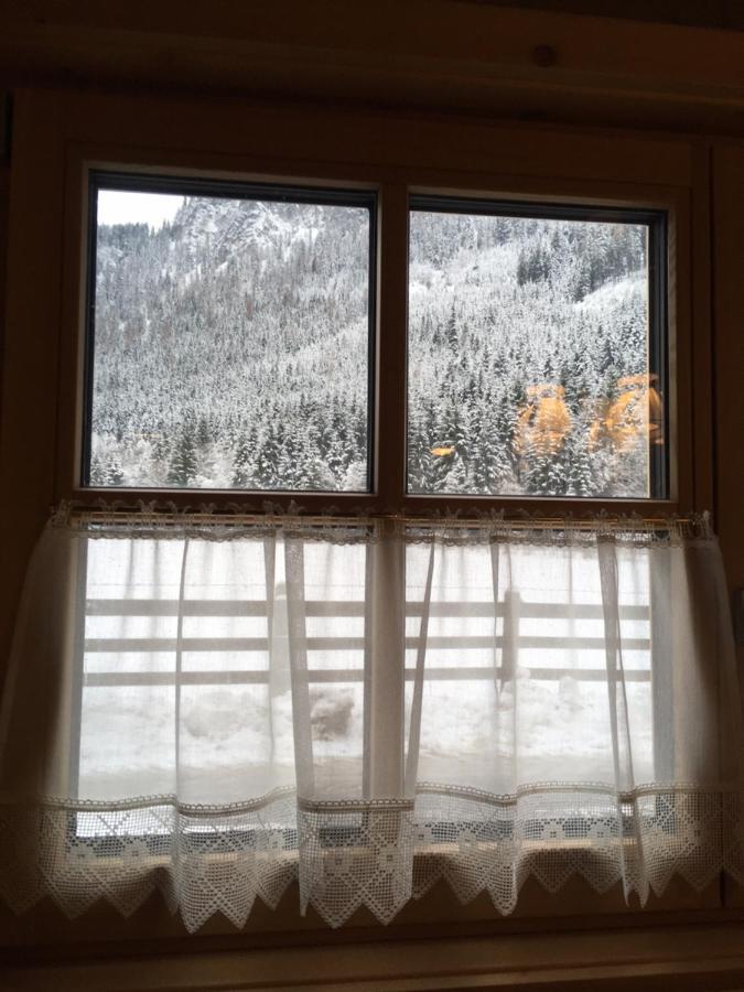 Knusperhauschen Sonnegg Villa ฟลาคเฮา ภายนอก รูปภาพ